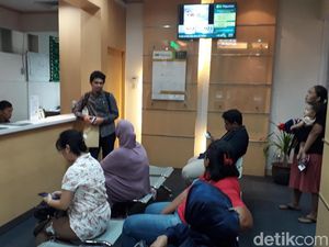 Pekan Ketiga Ramadan, Pegadaian Mulai Diserbu Warga