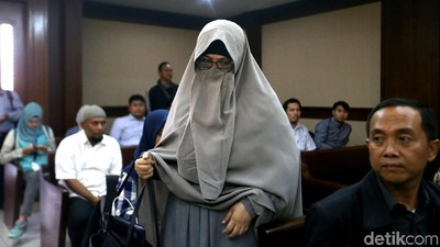 Yulianis Jadi Saksi Sidang PK Anas Urbaningrum