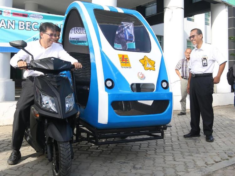 Becak listrik Karya Mahasiswa Aceh