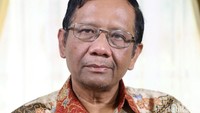 Mahfud MD membahas mengenai dana aspirasi Rp 1 miliar yang diterima anggota DPR saat mengklarifikasi gaji Rp 100 juta yang diterimanya sebagai pejabat BPIP. Wakil Ketua DPR Fadli Zon telah membantah pernyataan Mahfud ini. Fadli membantah uang dana aspirasi dipegang masing-masing anggota DPR.  (Foto: Grandyos Zafna/detikcom)