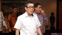 Kementerian Hukum dan HAM bersama Badan Nasional Penanggulangan Terorisme (BNPT) menjalin kesepakatan kerja sama penanggulangan terorisme.