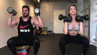 Latihan angkat beban dilakukan Zuleyka Rivera. (Foto: instagram/zuleykarivera) 