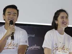 Cerita Dion Wiyoko Dihadapkan Empat Perempuan di Drama Sunshine