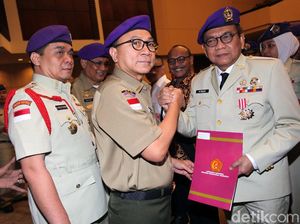 Zulkifli Hasan Hadiri Apel Peringatan Hari Pancasila