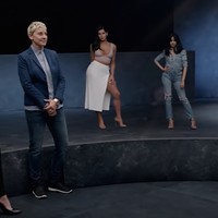 Video klip Maroon 5 berjudul Girls Like You banjir pujian. Pasalnya, grup band yang digawangi Adam Levine itu mengapresiasi para wanita dari berbagai kalangan, latar belakang, warna kulit dan bentuk tubuh. Ini dia penampilan para wanita cantik nan hebat di video mereka. Foto: istimewa/screenshot YouTube