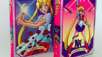 Penggemar Sailor Moon pasti koleksi ini. Foto: via Brightside