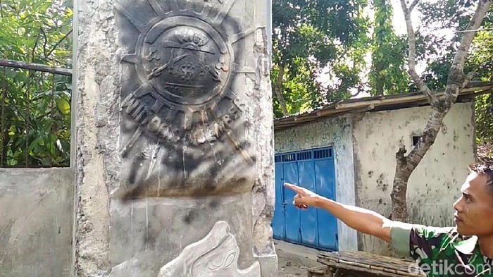 Puluhan Anggota Perguruan Silat Corat-coret Bangunan Ponpes