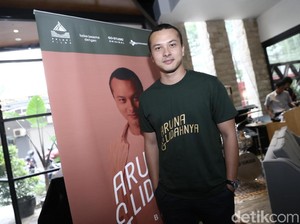 Sisi Lain Nicholas Saputra yang Jarang Diketahui