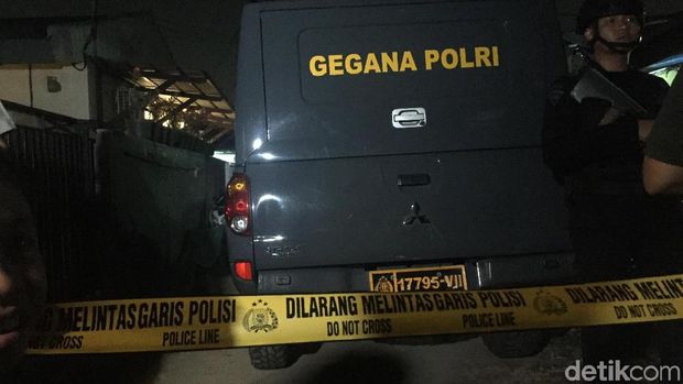 Ada Benda Mencurigakan di Makasar Jaktim, Gegana Meluncur