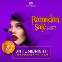 Grand Indonesia Shopping Town mengadakan midnight sale pada 1 dan 2 Juni 2018. Dalam program Ramadan Sale up to 70%, Anda bisa menemukan gelaran diskon dari 200 tenant. Adapun parkir gratis yang dimulai pada pukul 19:00 hingga 01:00 WIB. Foto: istimewa