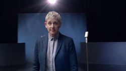 6 Seleb Putuskan Keluar dari Hollywood