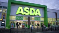Asda merupakan supermarket yang beroperasi di Inggris. Walmart membeli Asda pada 1999 dengan nilai 6,7 miliar euro.Foto: Dok. Walmart.com