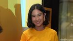 Pesona Dian Sastrowardoyo di Film Aruna dan Lidahnya