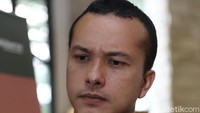 Nicholas Saputra memerankan karakter Bono di film besutan rumah produksi Palari Films. Foto: Hanif Hawari