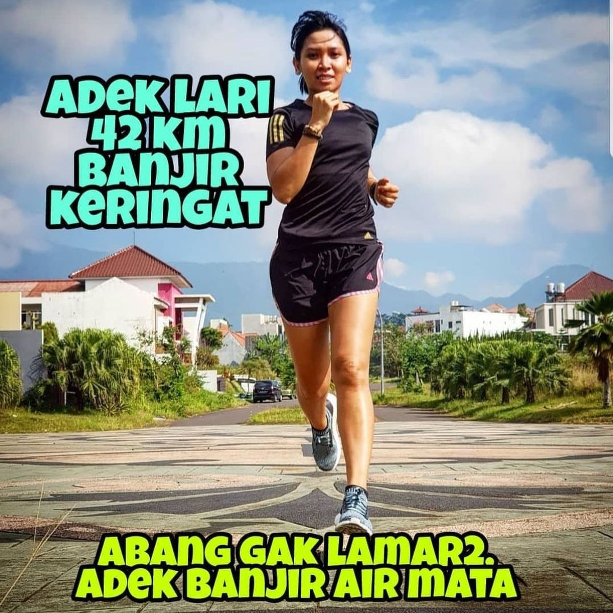 U porno suratning yuzida otiradi Havaskor jinsiy aloqa videoni tomosha qiling, analga rozi boldi