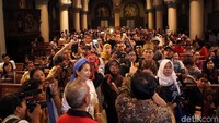 Suasana jelang berbuka puasa.