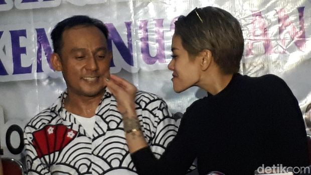 8 Kontroversi Nikita Mirzani dari Awal Karier hingga Berhijab