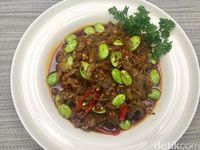 Mumpung Libur, Bikin Oseng Kikil dan Cumi yang Sedap Buat Berbuka