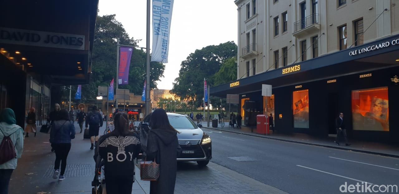 wisata belanja di george street sydney