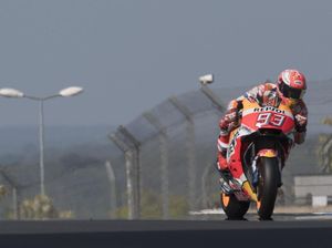 Kalaupun Tidak Jatuh, Marquez Tak Bisa Tandingi Lorenzo