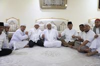 Momen pertemuan Amien Rais hingga Prabowo dengan Habib Rizieq di Tanah Suci.