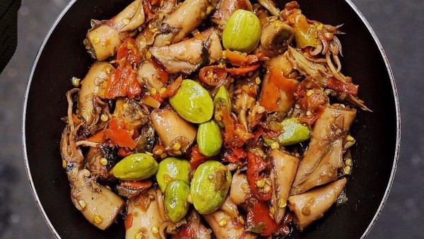 Pedas Mantap! 10 Tumis Cumi Pete yang Pedas Ini Pilihan Sahur Netizen