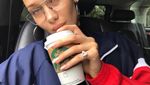 Gemar Pizza dan Pasta, Ini Gaya Si Cantik Bella Hadid Saat Makan