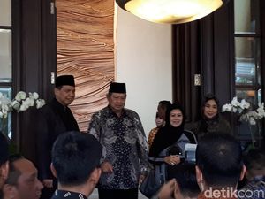 SBY, JK, hingga Gatot Buka Puasa Bersama di Rumah CT