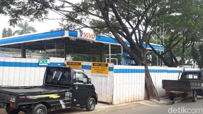 Penampakan SPBU VIVO di Cilandak