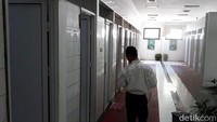 Tidak heran jika SPBU Muri mendapatkan penghargaan rekor dari MURI sebagai SPBU dengan toilet terbanyak dan paling bersih.