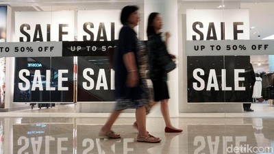 Ramai Midnight Sale Jelang Lebaran