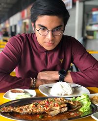Bikin Meleleh! Lihat Menteri Termuda Malaysia, Syed Saddiq Masak Lasagna 