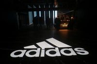 Duh, Logo Tiga Garis Adidas Dinyatakan tak Sah oleh UE