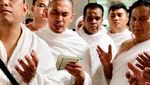 Foto: Salam Komando Prabowo-Amien Rais di Depan Kakbah