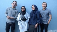 Mereka kompak mengaransemen lagu-lagu Timur Tengah dan salawat dengan musik kekinian. Foto: Noel/detikHOT