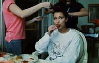 Tetap Ramping, Ini Pola Makan yang Dijalani Si Sexy Bella Hadid