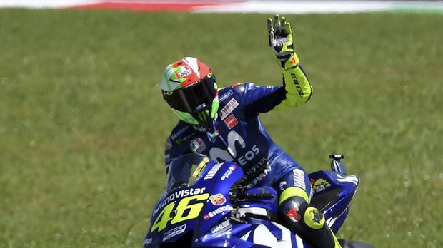 Valentino Rossi masih belum puas dengan performa motor usai tes MotoGP Valencia.