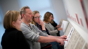 Penasihat Hukum USD 144.200/tahun (sekitar Rp 2 miliar). Konsultan hukum penting adanya bagi semua perusahaan. Bertugas untuk mengurus kontrak, mengulas perjanjian-perjanjan, dan memastikan perusahaan tidak melanggar hukum dan regulasi yang ada. Foto: Business Insider