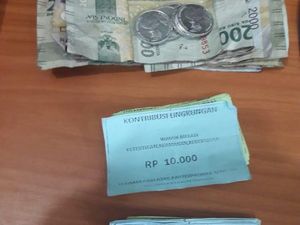 Pungli Berkedok Retribusi di Dekat Thamrin City