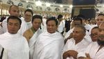 Potret Pertemuan Prabowo dan Amien Rais saat Umrah