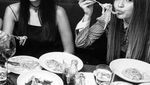 Gemar Pizza dan Pasta, Ini Gaya Si Cantik Bella Hadid Saat Makan
