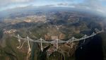 Begini Jadinya Kalau Menara Eiffel Jadi Penyangga Jembatan