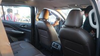 Bagian baris kedua Nissan Terra. Foto: Dina Rayanti