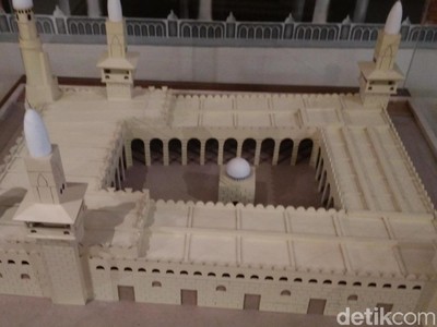 Foto: Miniatur Kabah dan Masjid Nabawi Ada di Garut! Foto: Miniatur Kabah dan Masjid Nabawi Ada di Garut!