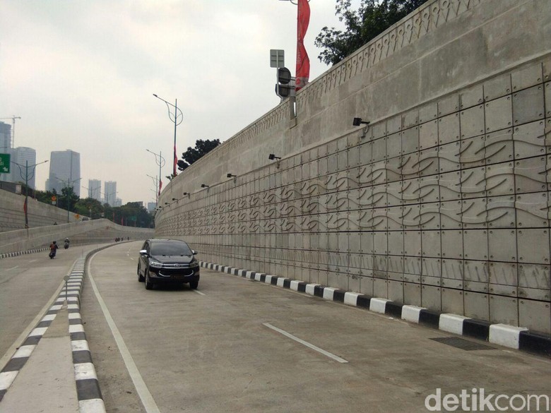 Awasi Underpass Mampang, Sandi Minta Gedung Pasang CCTV ke Jalan Awasi Underpass Mampang, Sandi Minta Gedung Pasang CCTV ke Jalan