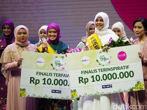 Juara Favorit dan Inspiratif Sunsilk Hijab Hunt 2018.