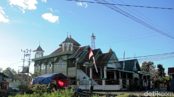 Foto: Masjid 2 Abad, Saksi Dakwah Islam di Maros