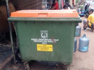 Penjelasan Sandi soal Tong Sampah Made in Jerman