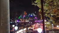 Vivid Sydney sendiri digelar ketika matahari sudah terbenam. Pemerintahan setempat juga menjamin cahaya-cahaya yang dihasilkan ramah lingkungan (Rivki/detikTravel)