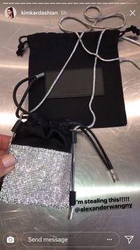 Ulang Tahun ke-5, Putri Kim Kardashian Dapat Tas Desainer Seharga Rp 10 Juta